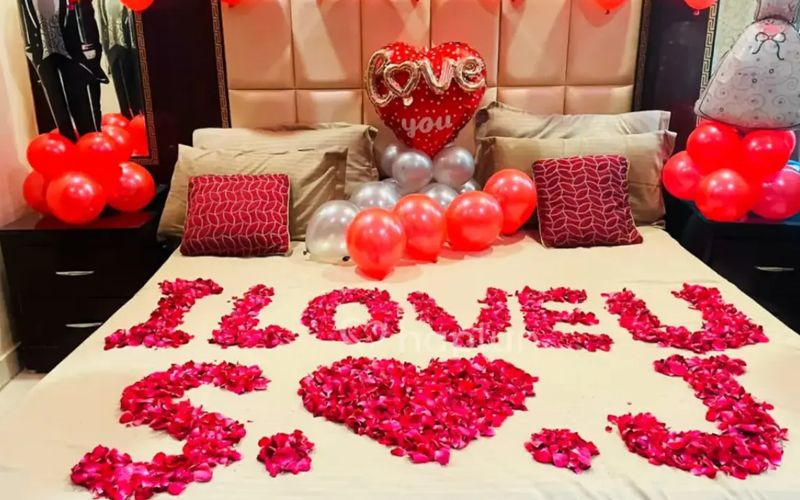 Couple Decoration Services